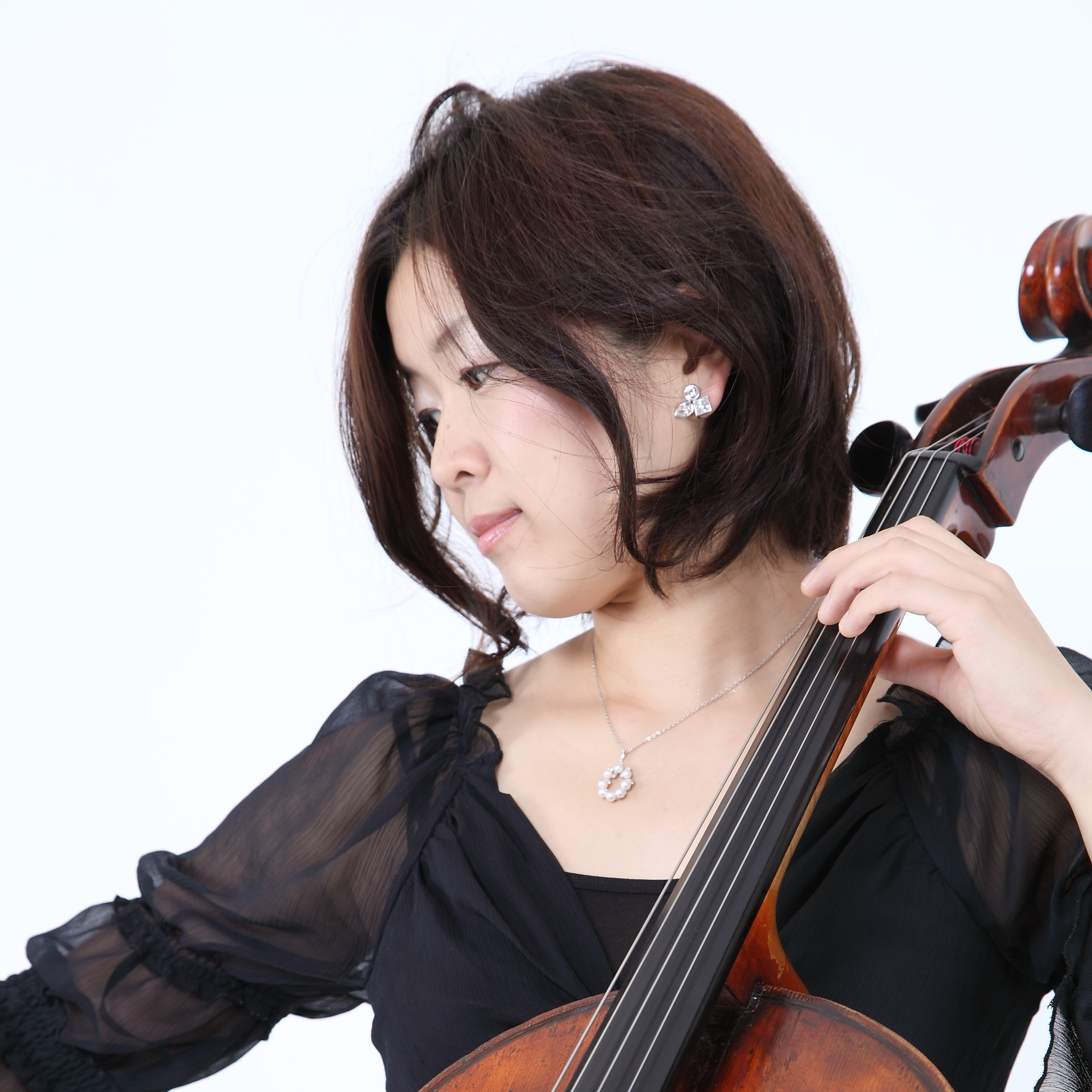 岩田 彩子
